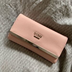 Guess wallet